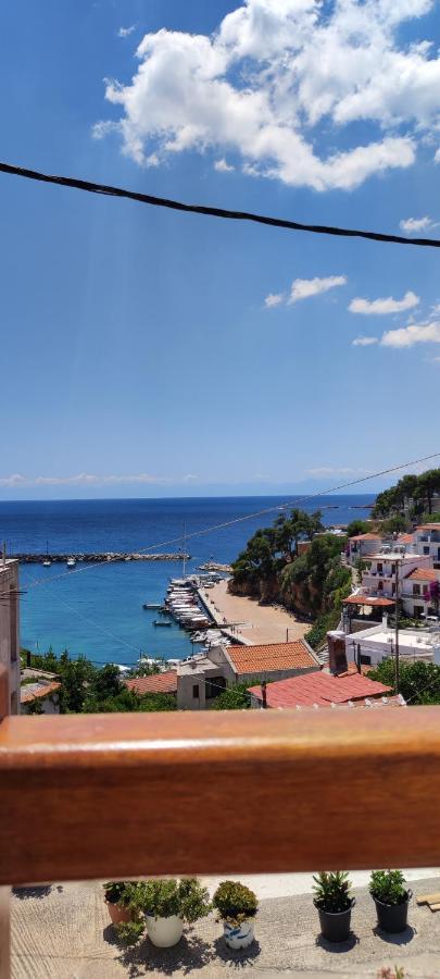 Aegean Suites Votsi  Eksteriør billede