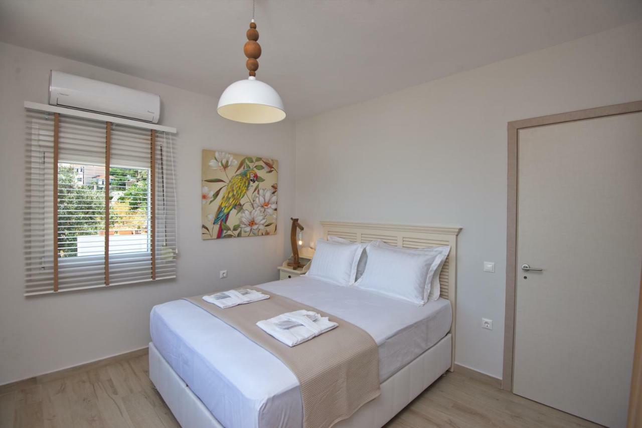 Aegean Suites Votsi  Eksteriør billede