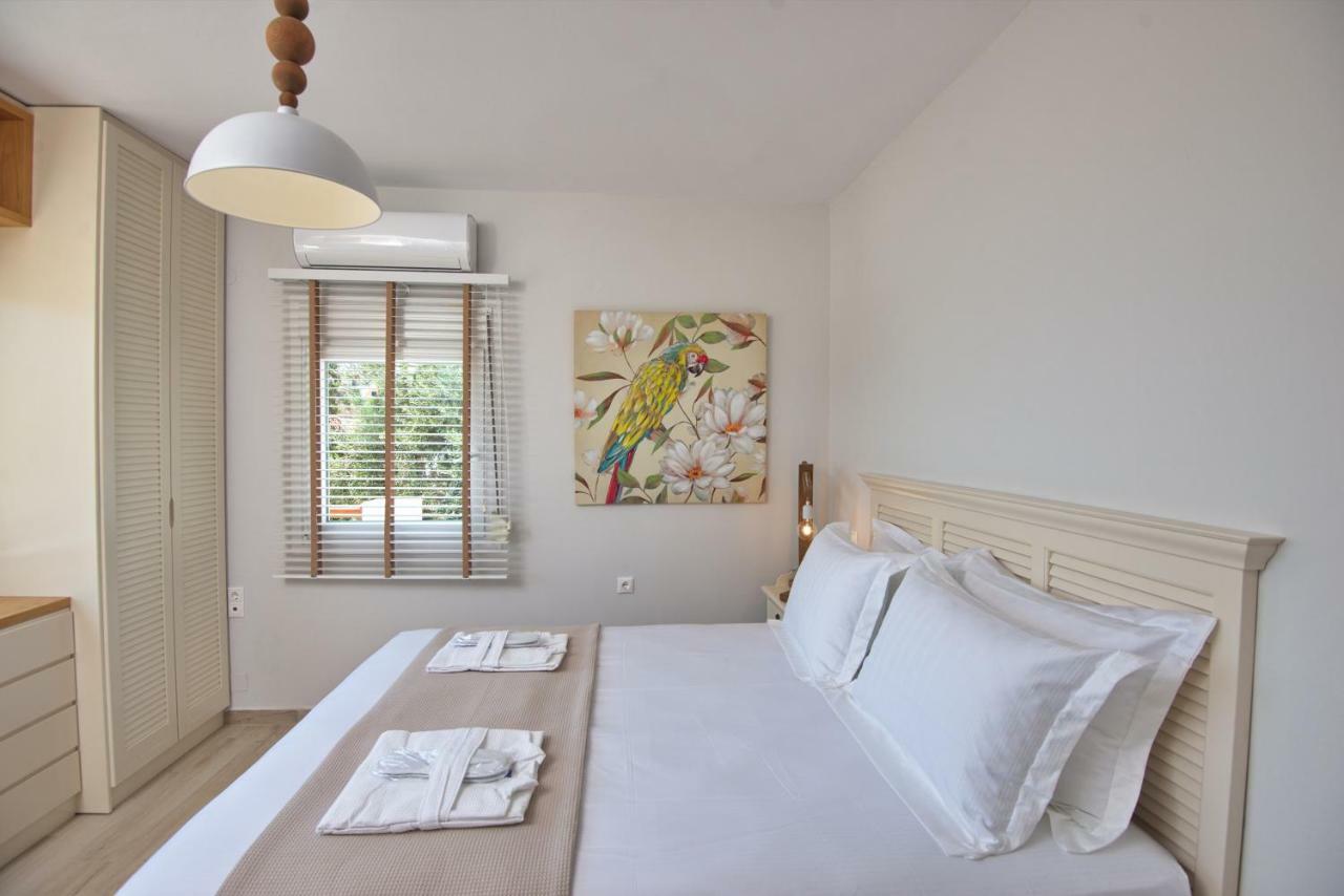 Aegean Suites Votsi  Eksteriør billede